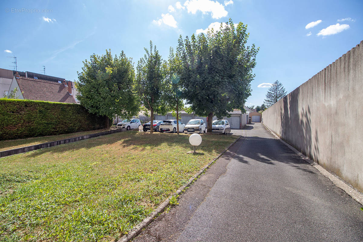 Parking à DIJON