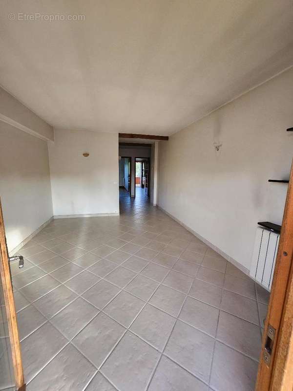   - Appartement à ANTIBES