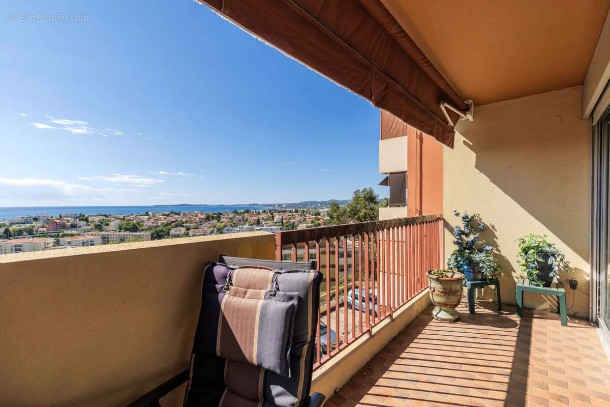 Appartement à CAGNES-SUR-MER