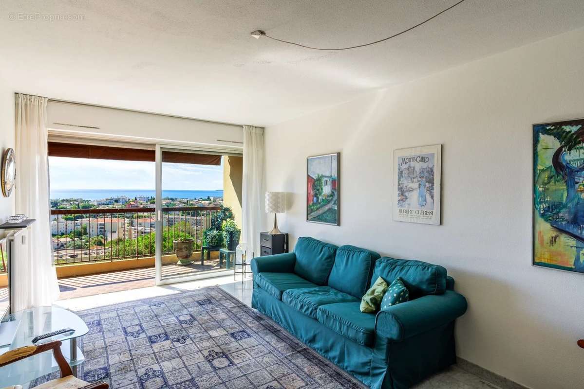 Appartement à CAGNES-SUR-MER