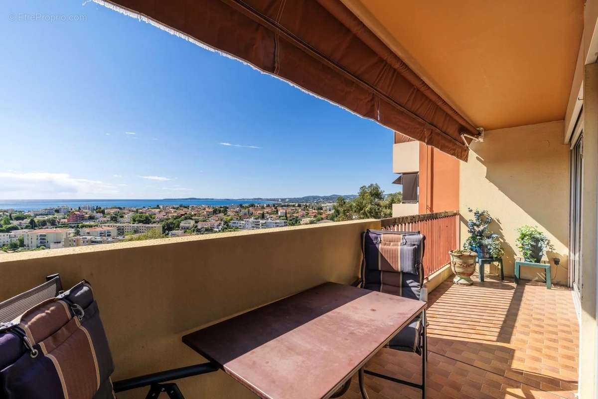 Appartement à CAGNES-SUR-MER