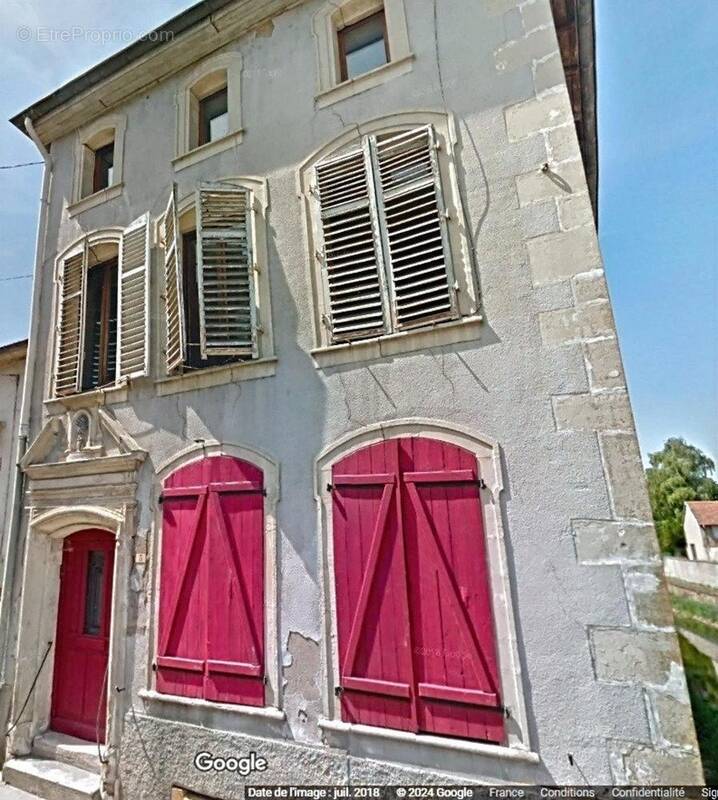 Photo 1 - Maison à VIC-SUR-SEILLE