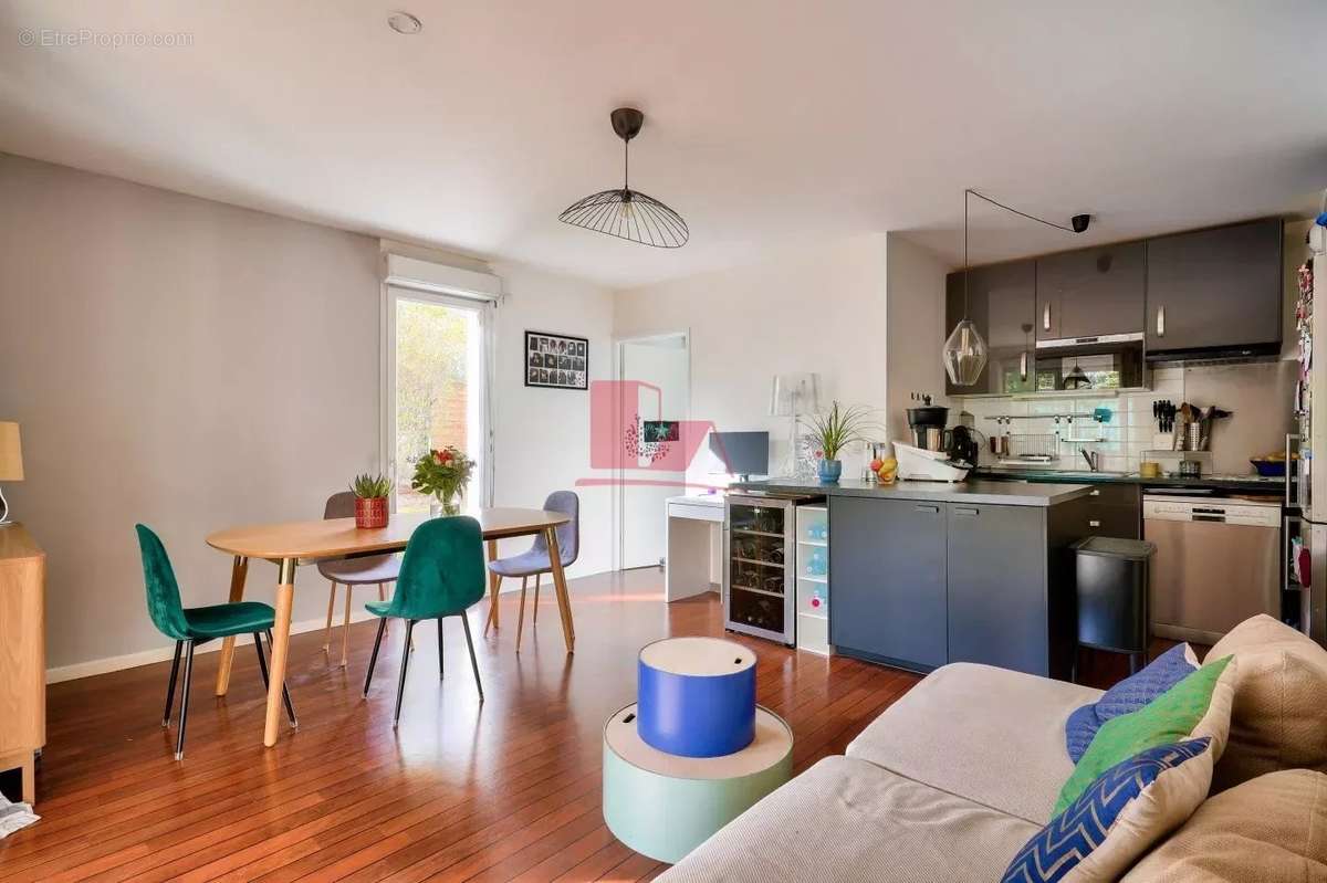 Appartement à NANTERRE