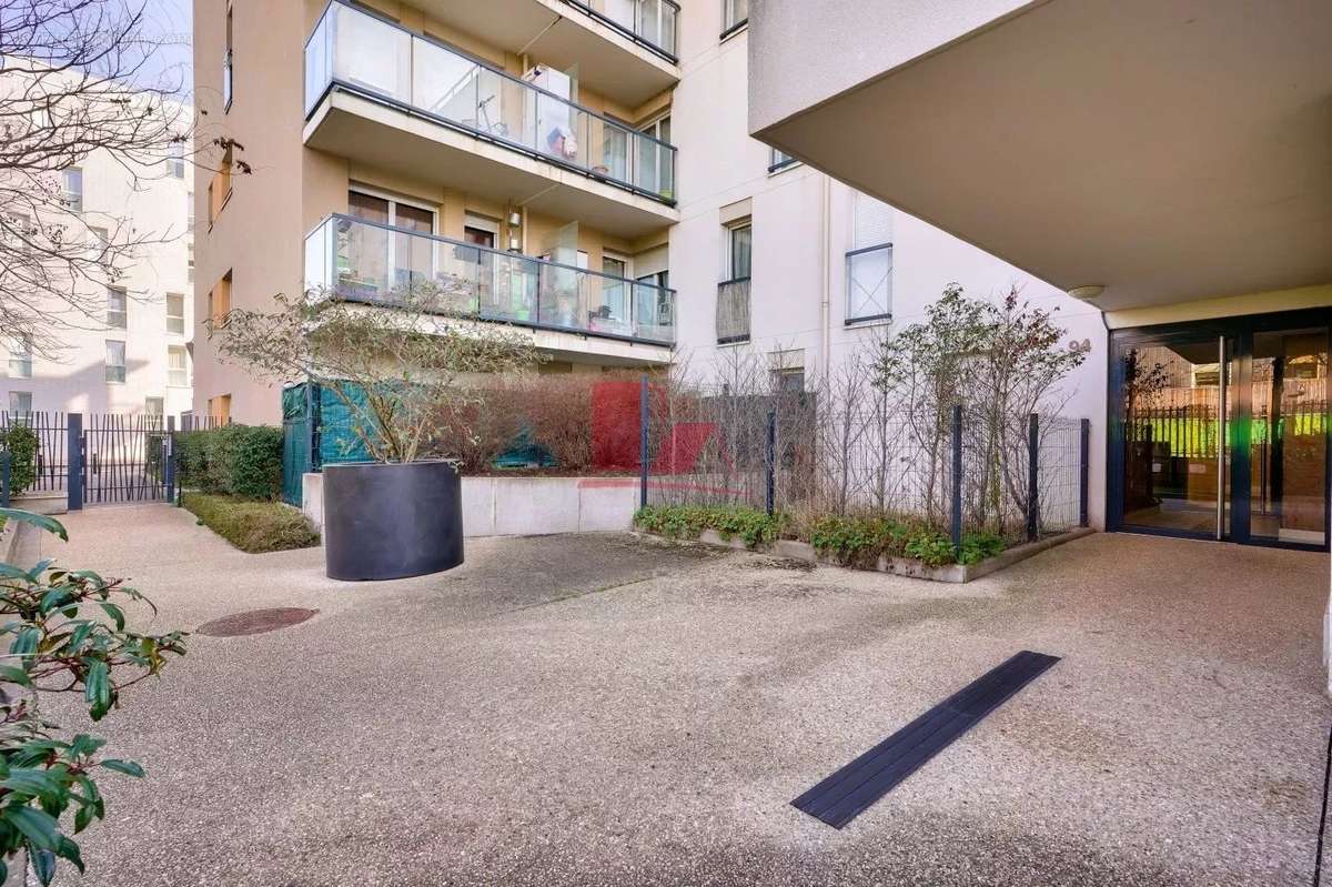 Appartement à NANTERRE