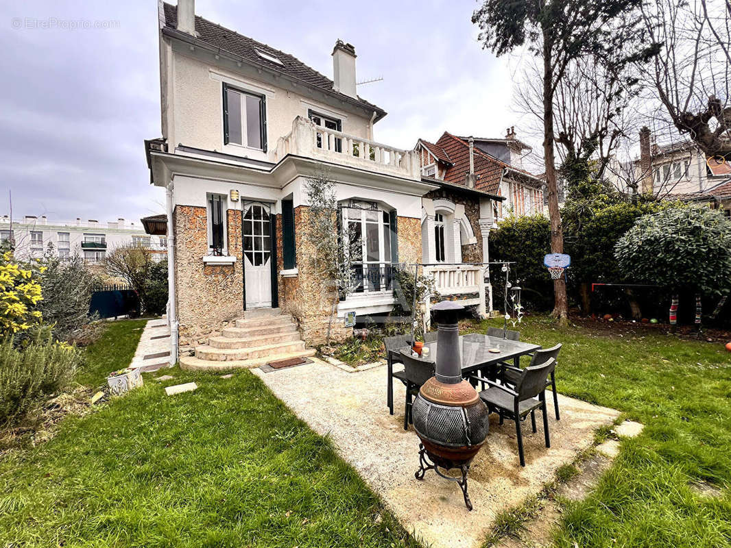 Maison à ENGHIEN-LES-BAINS