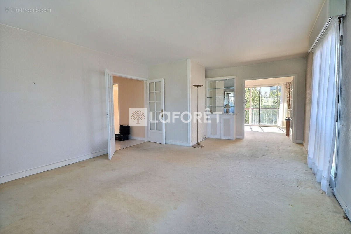 Appartement à RUEIL-MALMAISON