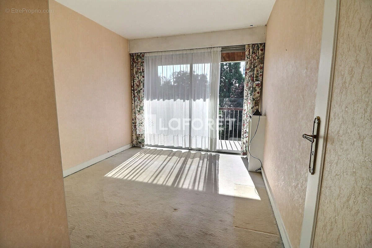 Appartement à RUEIL-MALMAISON