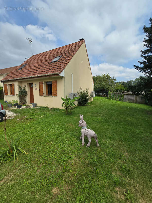 Maison à COULOMMIERS