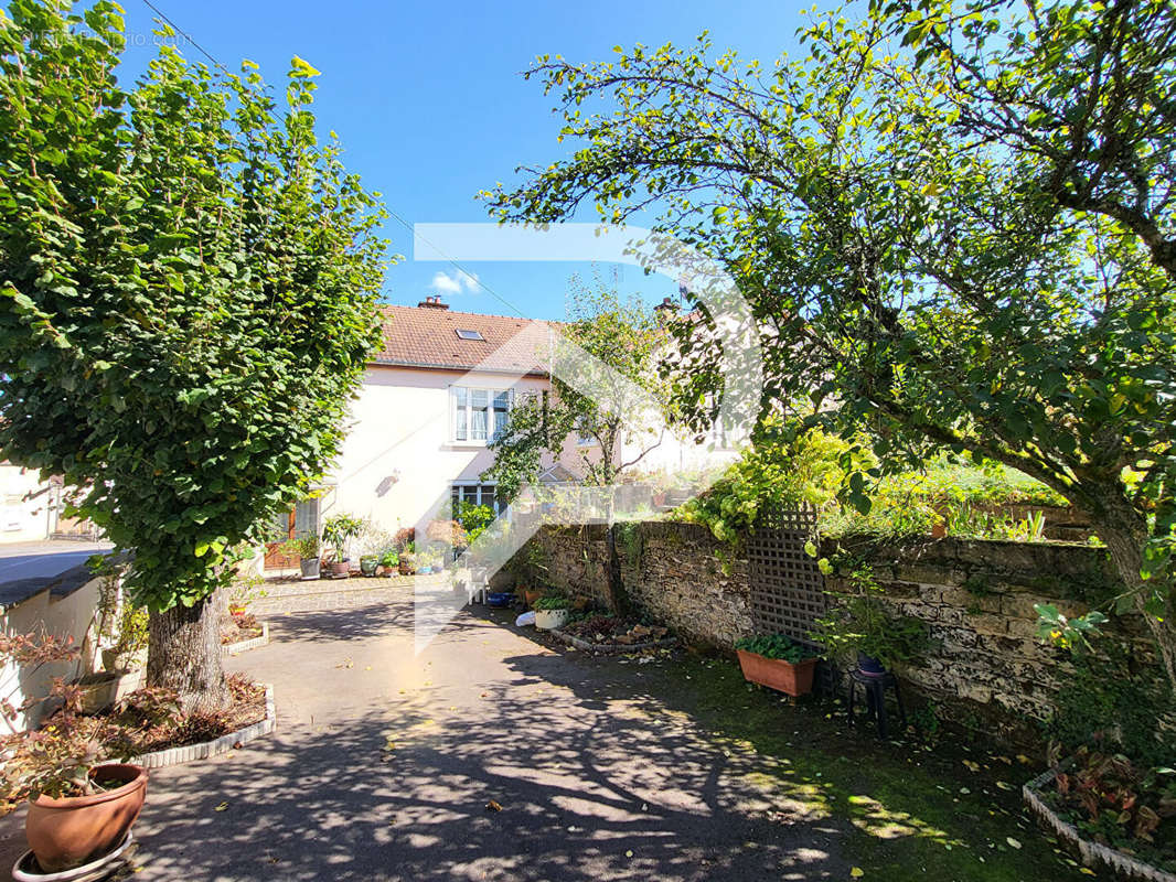 Maison à CHAMPSEVRAINE