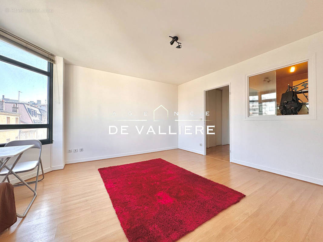 Appartement à SURESNES