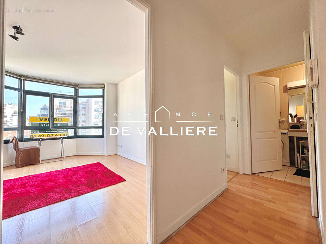 Appartement à SURESNES