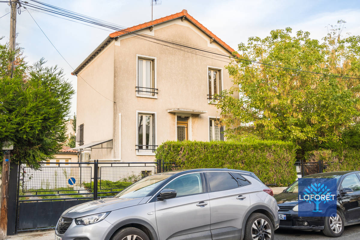 Maison à LES PAVILLONS-SOUS-BOIS