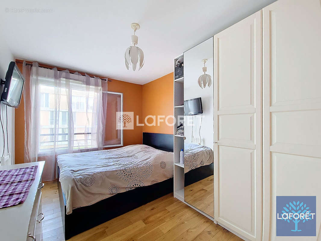 Appartement à VIGNEUX-SUR-SEINE