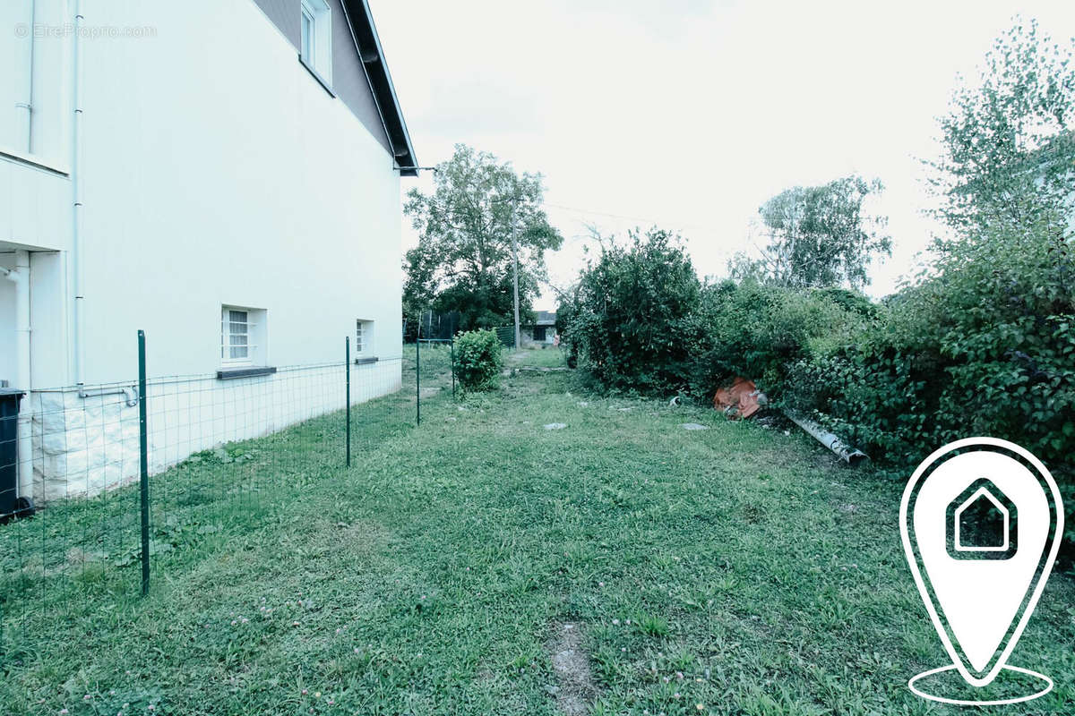 Terrain à DOMBASLE-SUR-MEURTHE