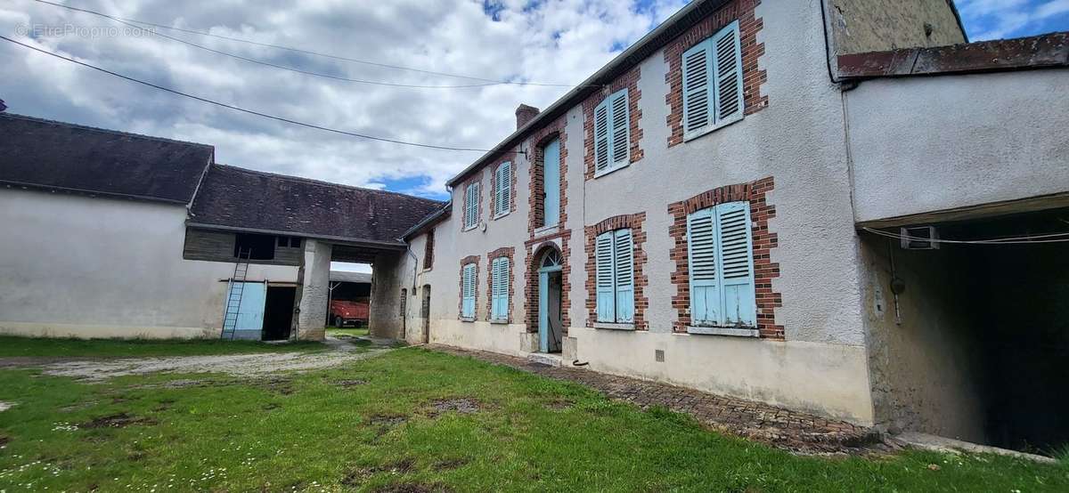 Maison à SAINTE-COLOMBE