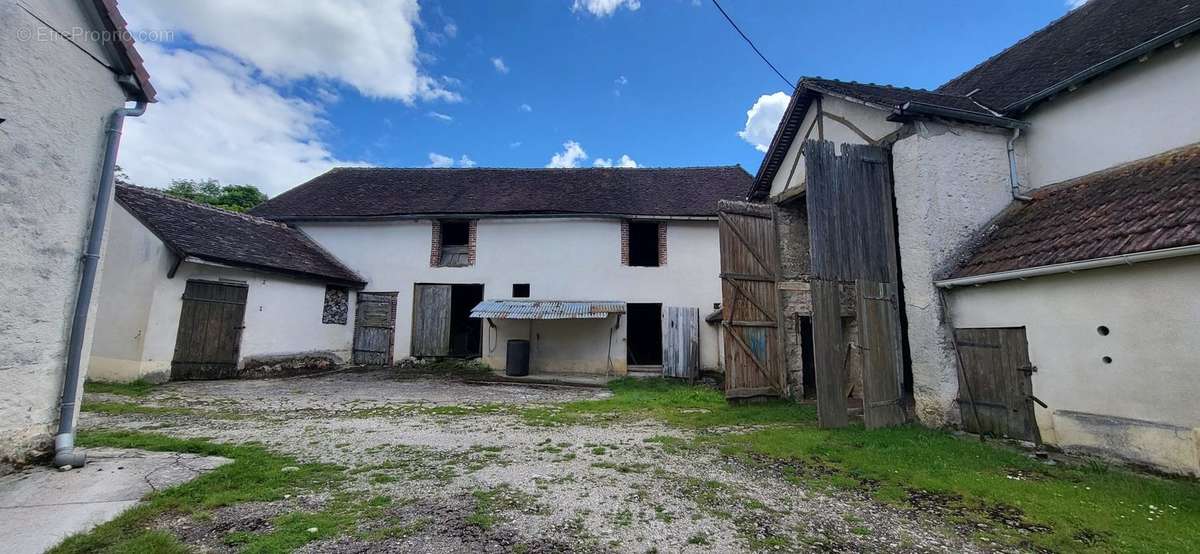 Maison à SAINTE-COLOMBE