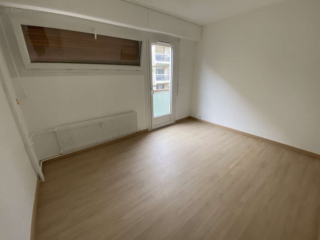 chambre - Appartement à ANNECY