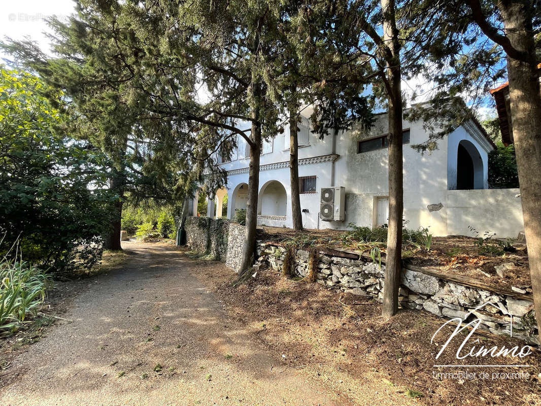 Maison à NIMES