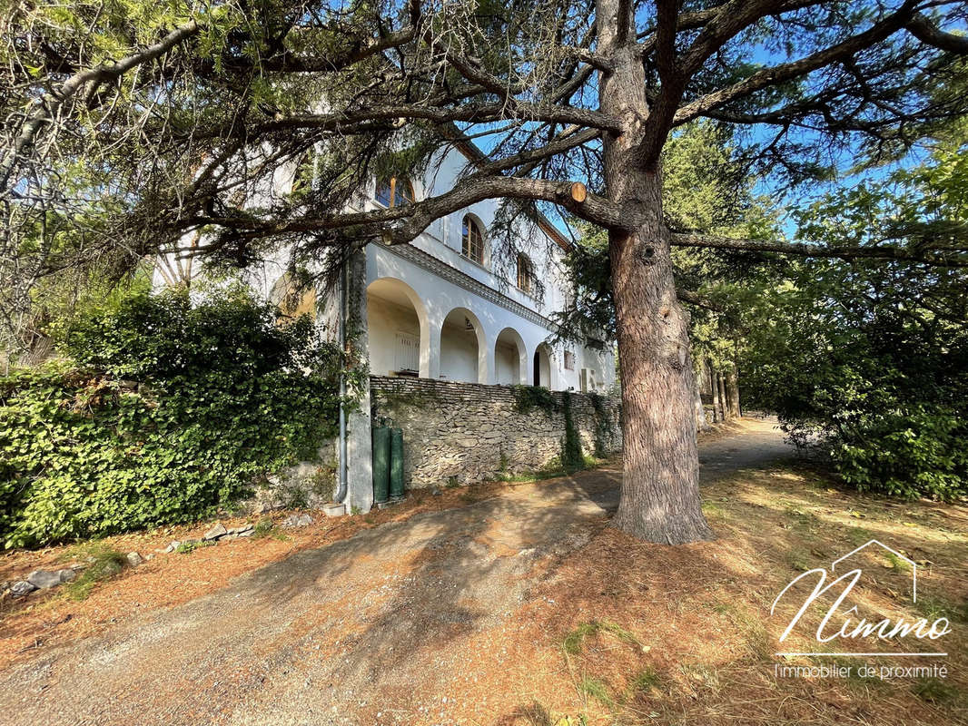 Maison à NIMES