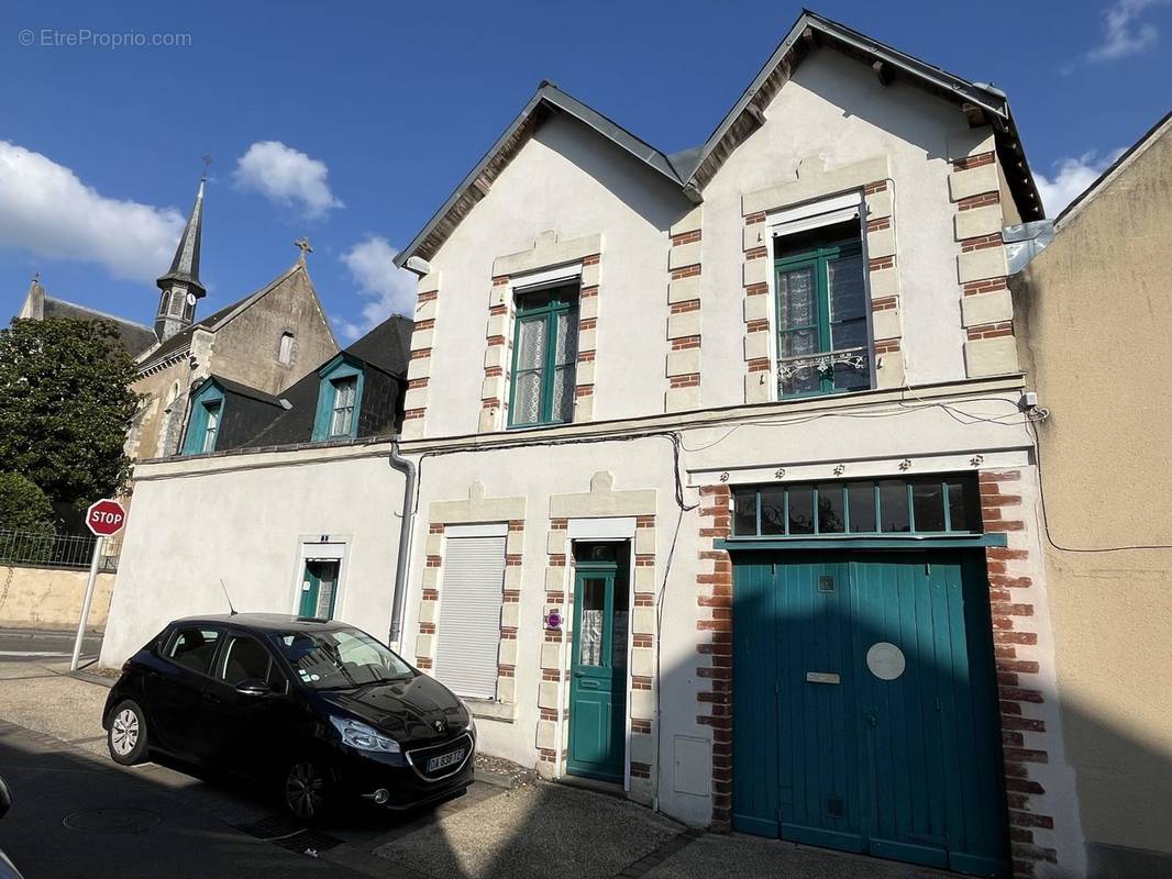 Maison à LOIGNE-SUR-MAYENNE