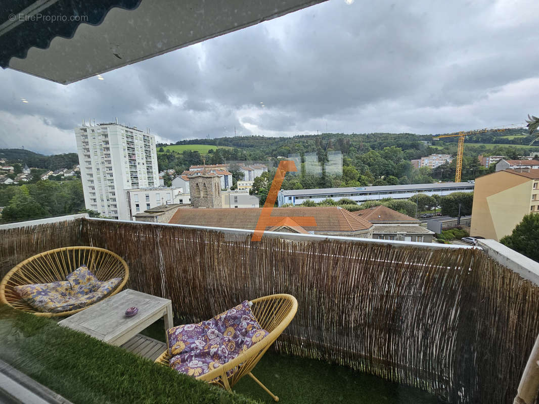 Appartement à SAINT-ETIENNE