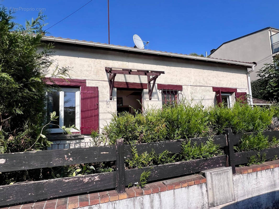 Maison à LE BLANC-MESNIL