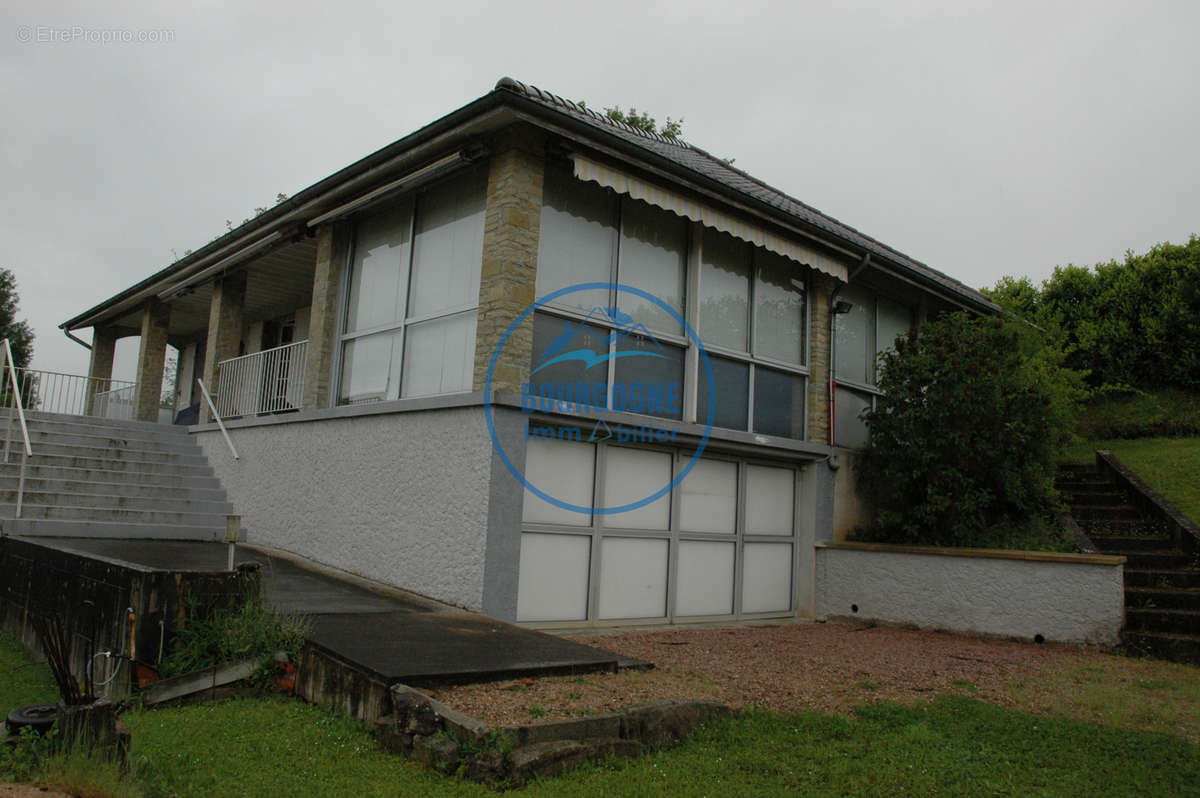 Maison à MONTCEAU-LES-MINES