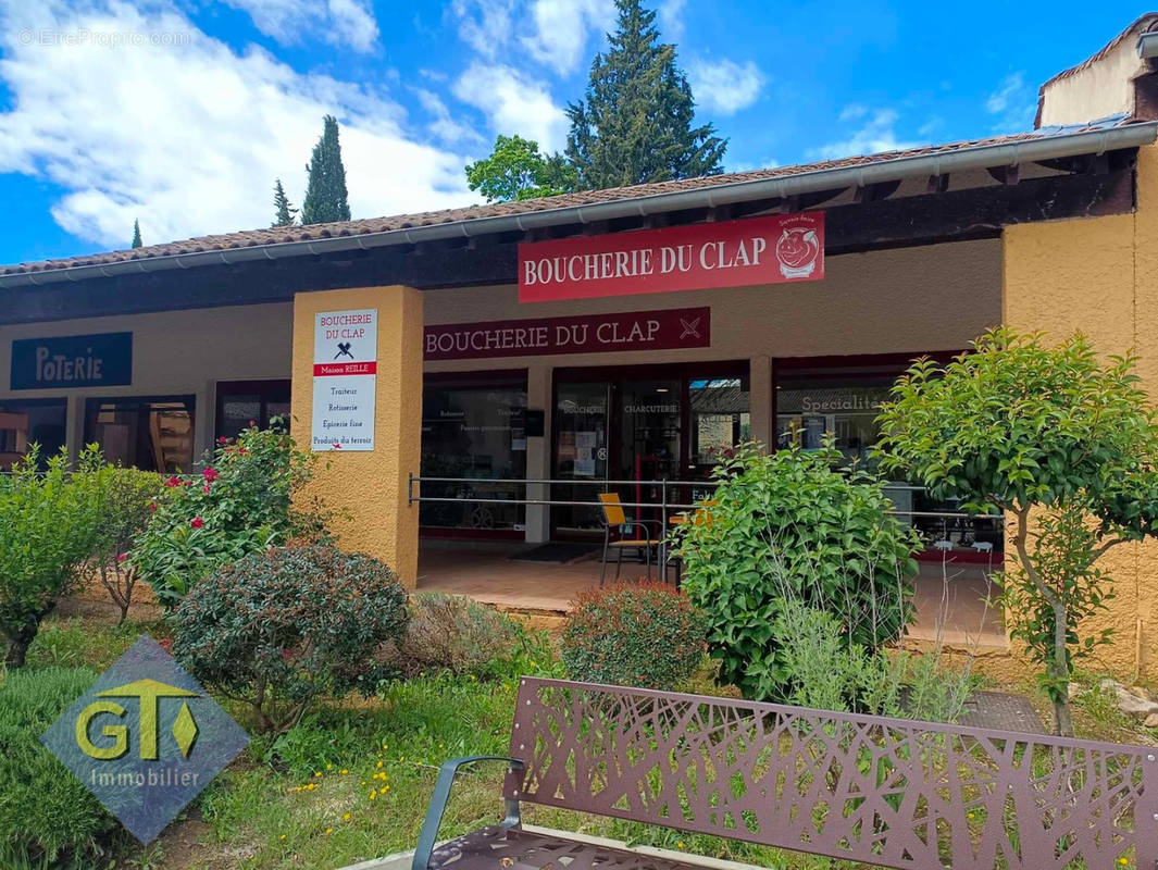 Commerce à MEJANNES-LE-CLAP