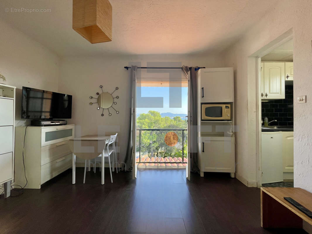 Appartement à FREJUS