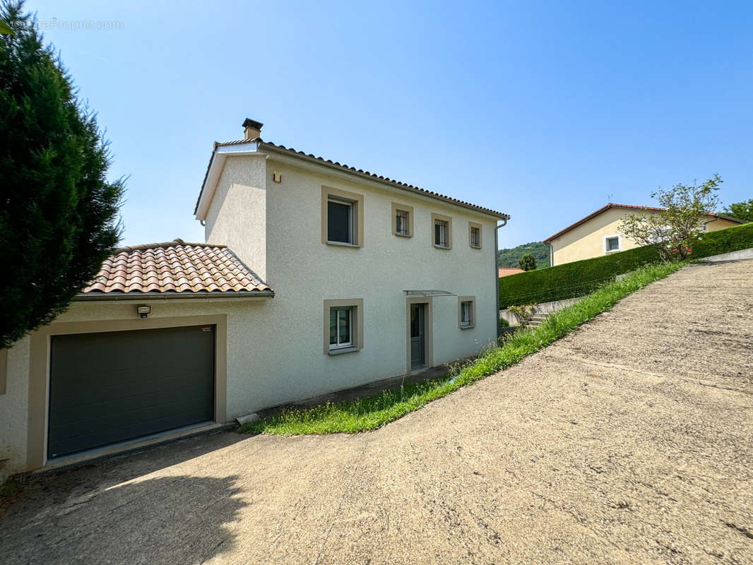 Maison à CHAVANAY