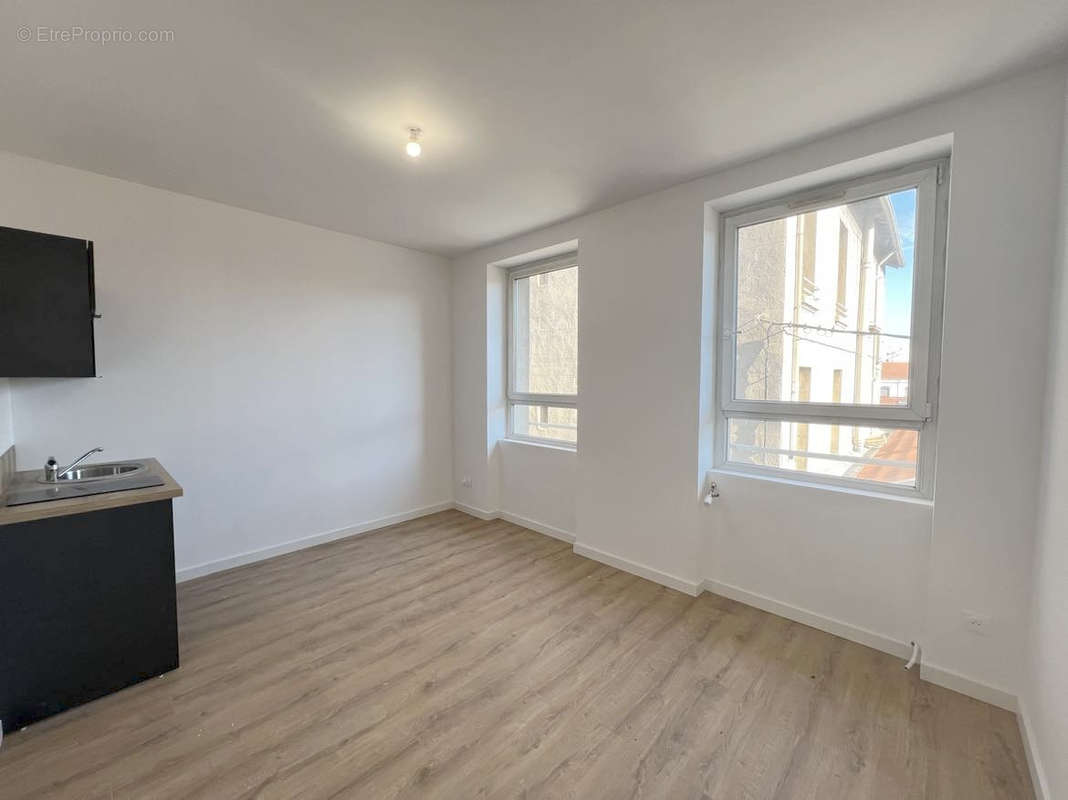 Appartement à SAINT-ETIENNE