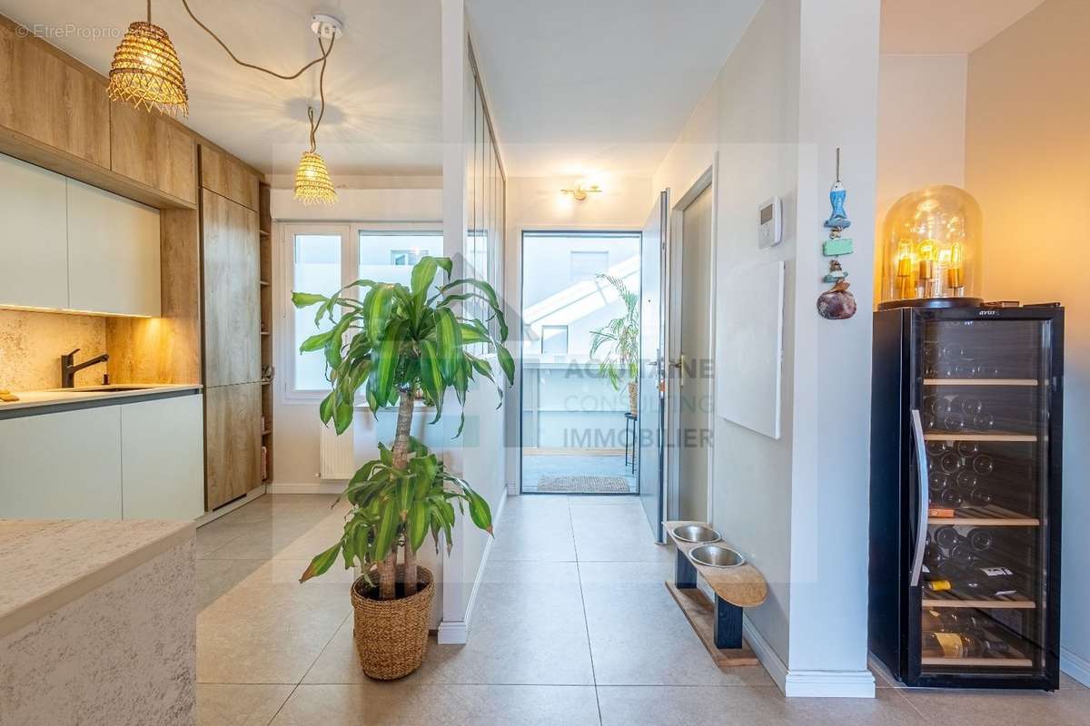 Appartement à BORDEAUX