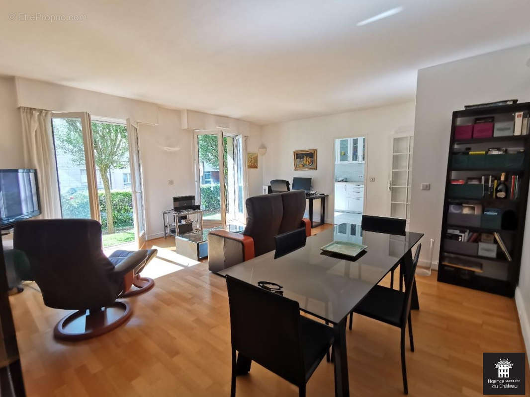 Appartement à VERSAILLES