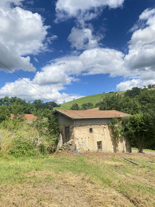 Maison à SAINT-CHRISTO-EN-JAREZ