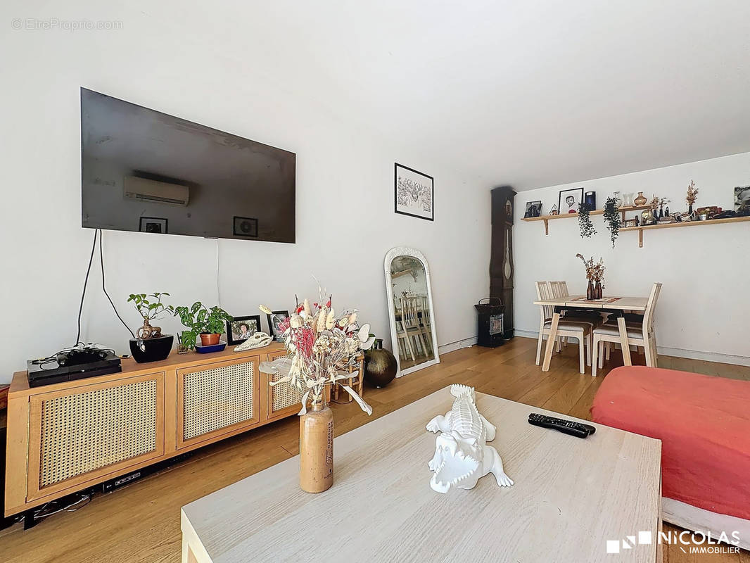 Appartement à BORDEAUX