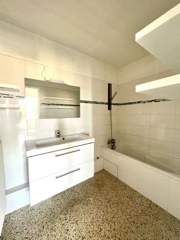 Appartement à MARSEILLE-13E