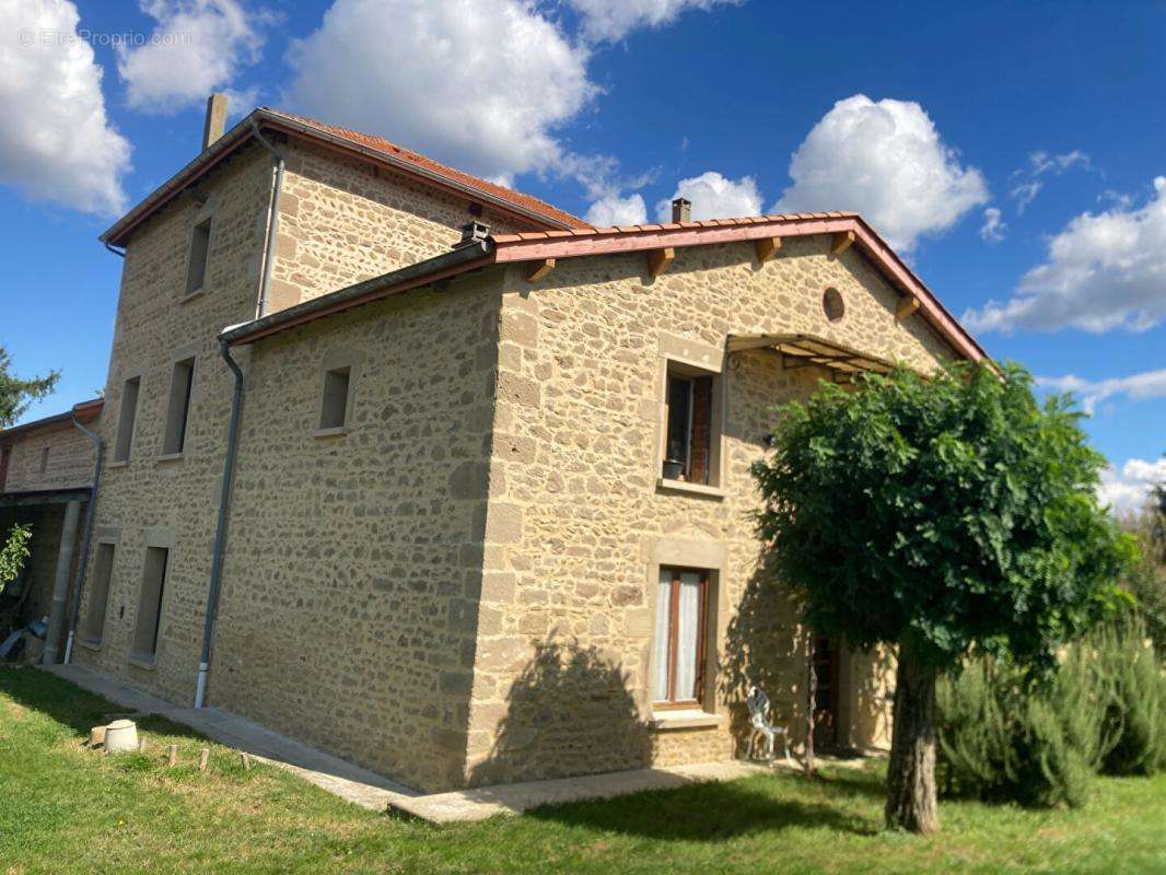 Maison à SAINT-DONAT-SUR-L&#039;HERBASSE