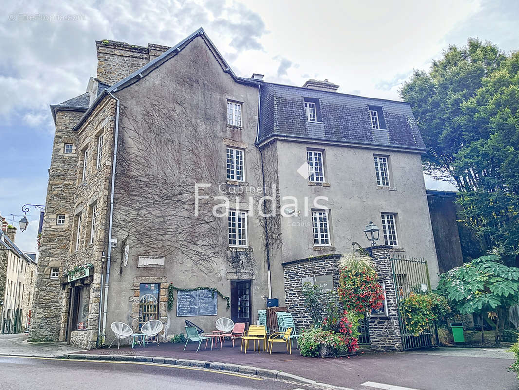 Appartement à COUTANCES