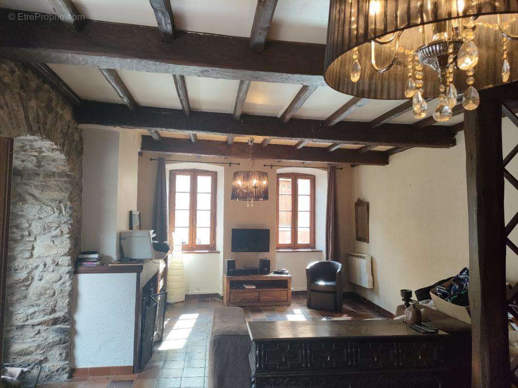 Maison à TARASCON-SUR-ARIEGE