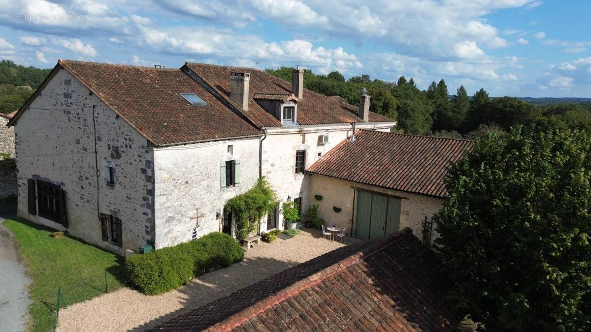 Maison à BRANTOME