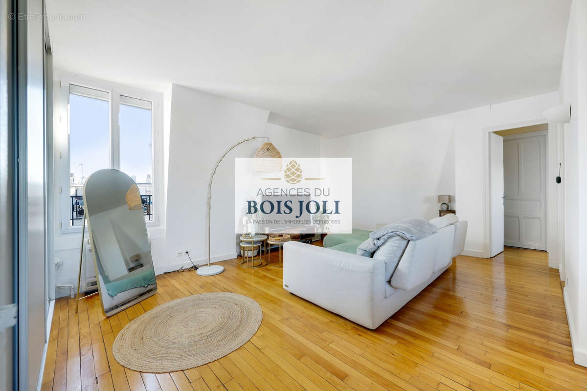 Appartement à ISSY-LES-MOULINEAUX