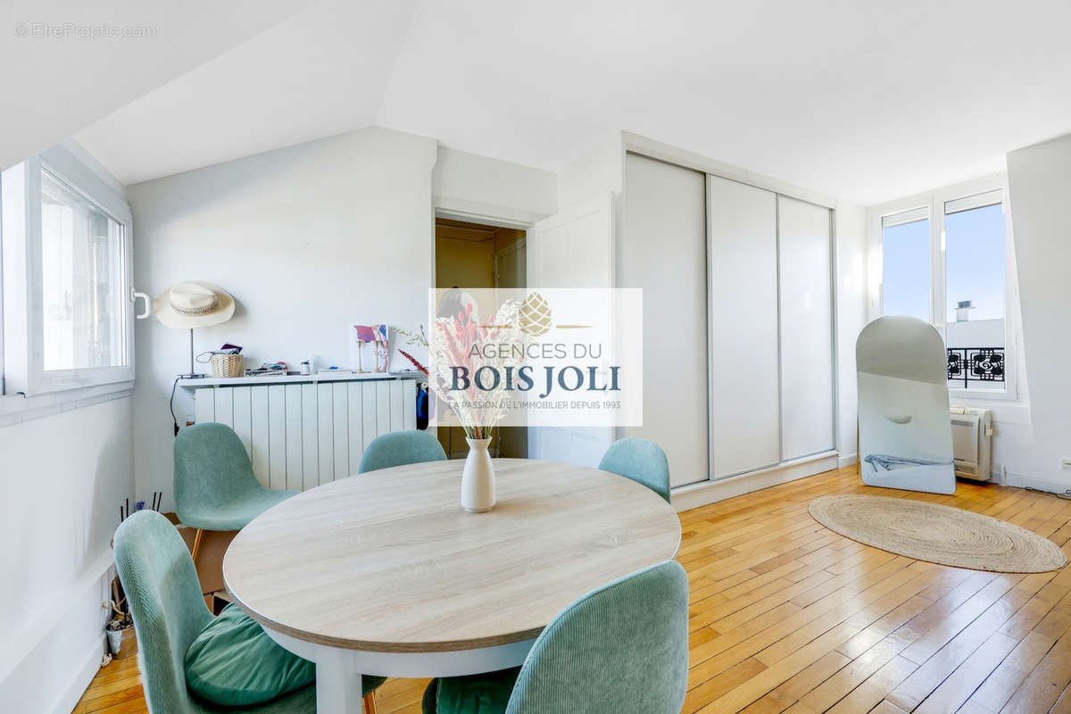 Appartement à ISSY-LES-MOULINEAUX