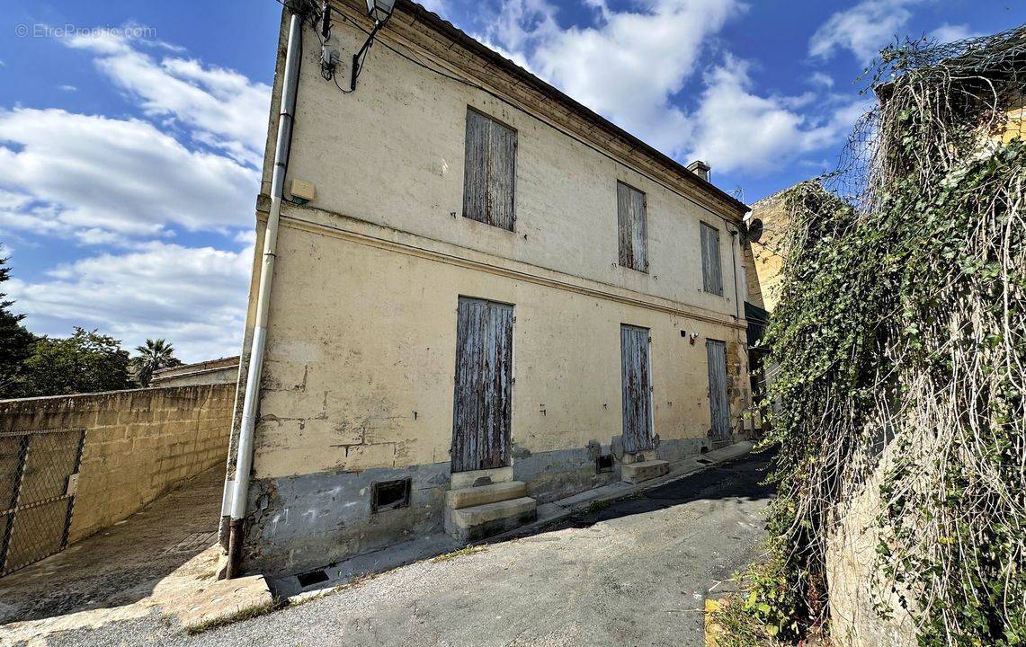 Maison à CASTILLON-LA-BATAILLE