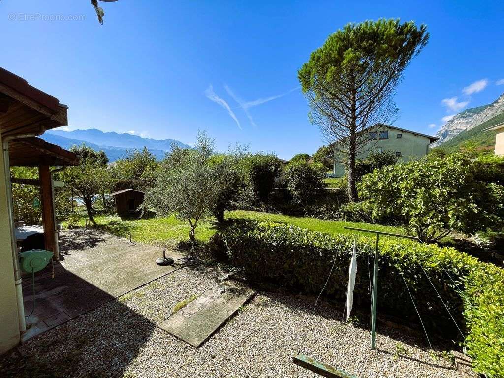 Maison à LA TERRASSE