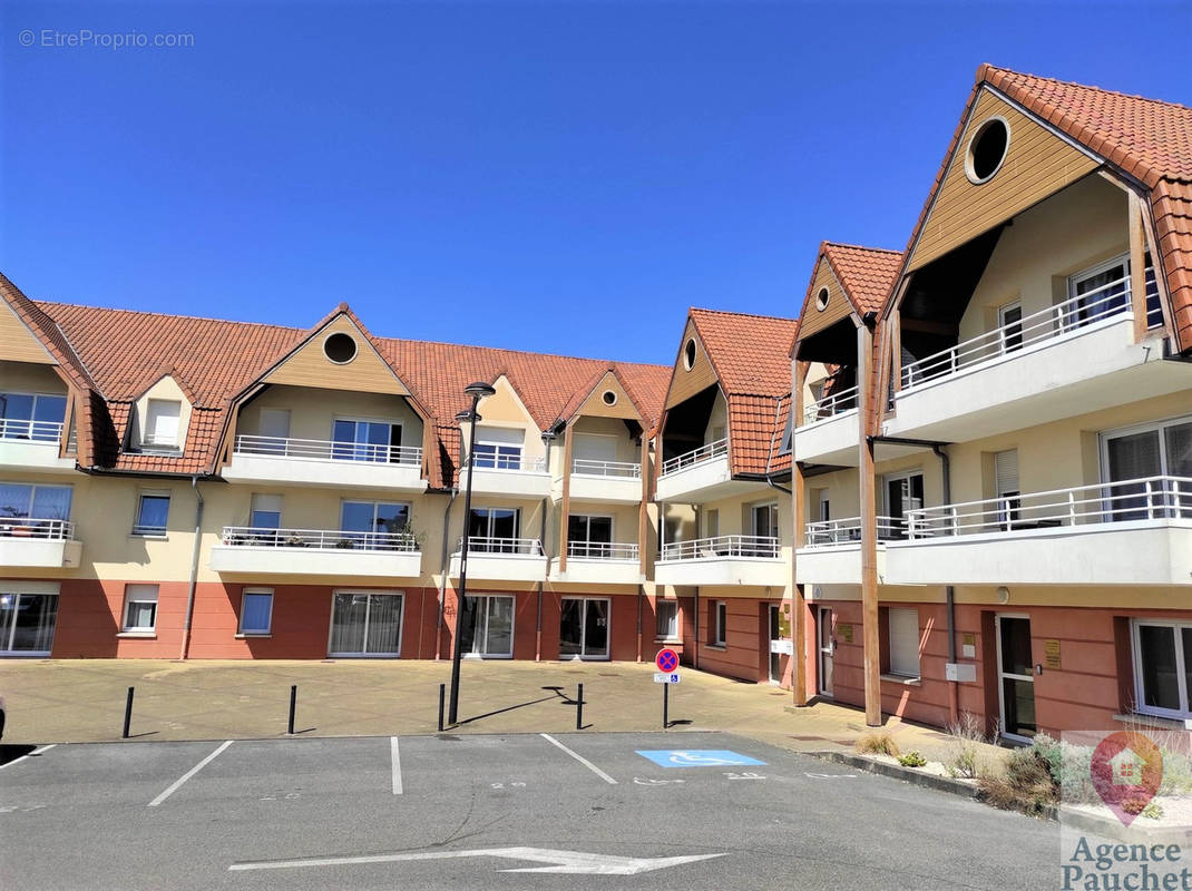 Appartement à SAINT-MARTIN-BOULOGNE