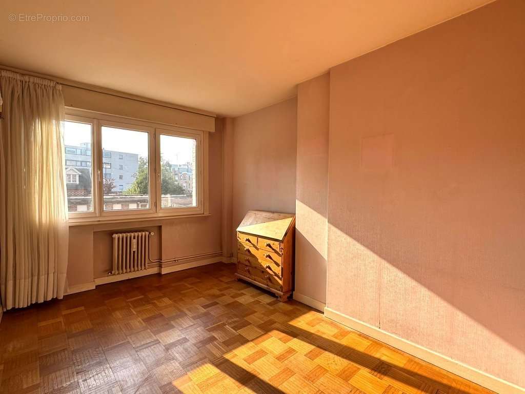 Appartement à LA MADELEINE