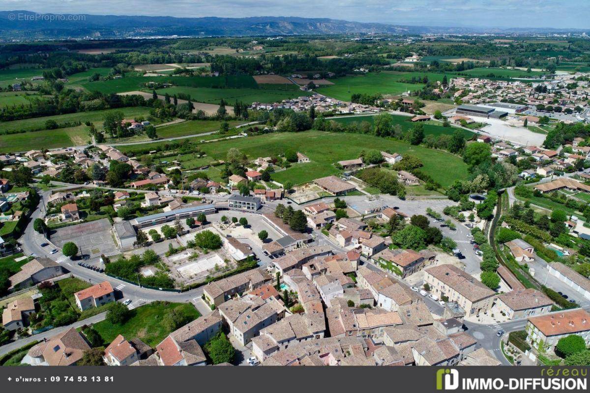 Appartement à BEAUMONT-LES-VALENCE