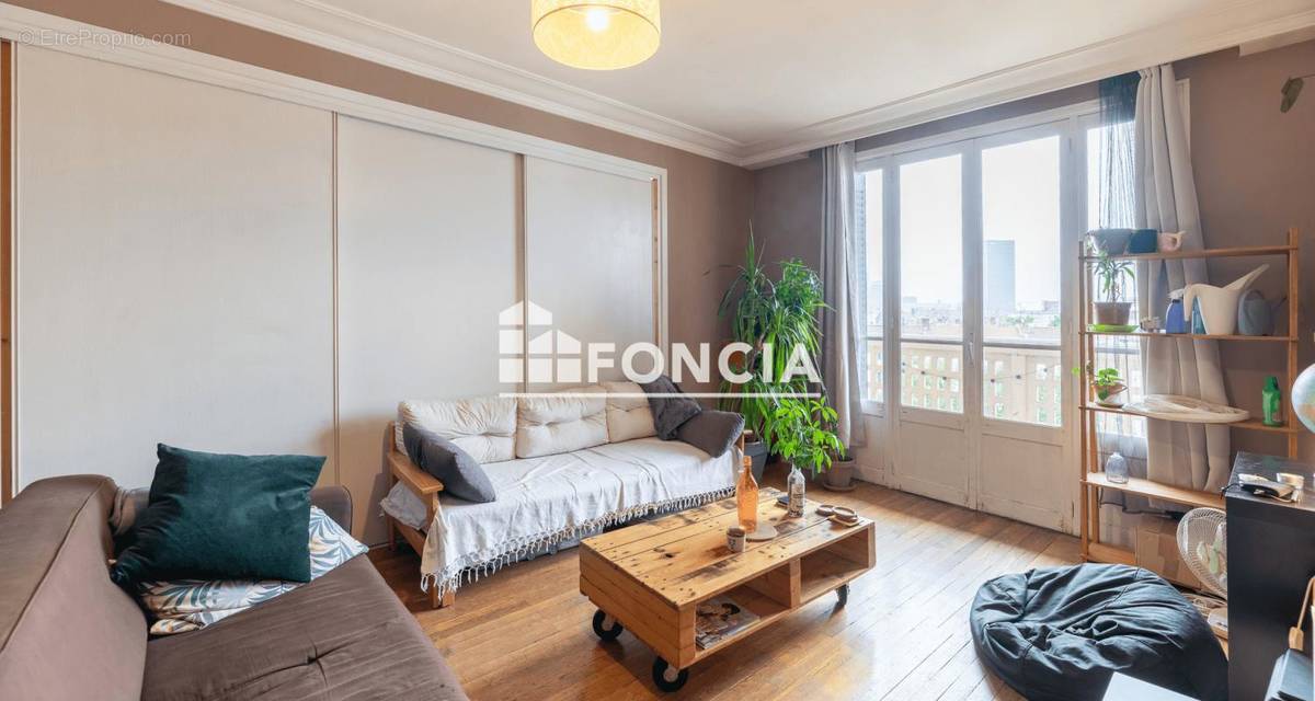 Appartement à LYON-7E