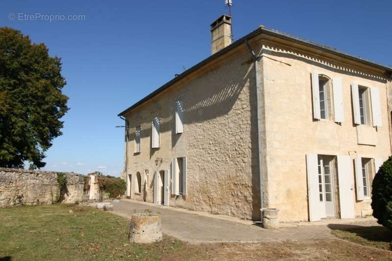 Maison à NERIGEAN