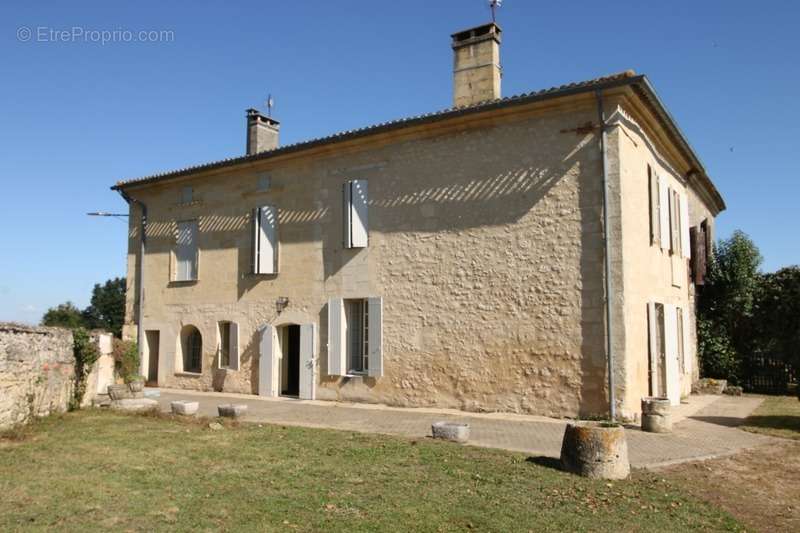 Maison à NERIGEAN